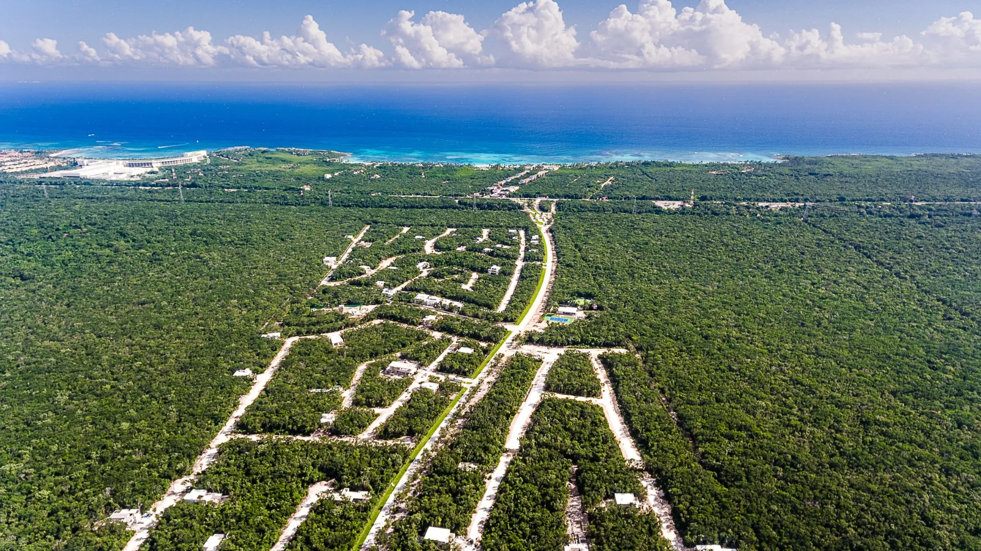 Vista Aérea Macrodesarrollo Xpu-Ha Oasis